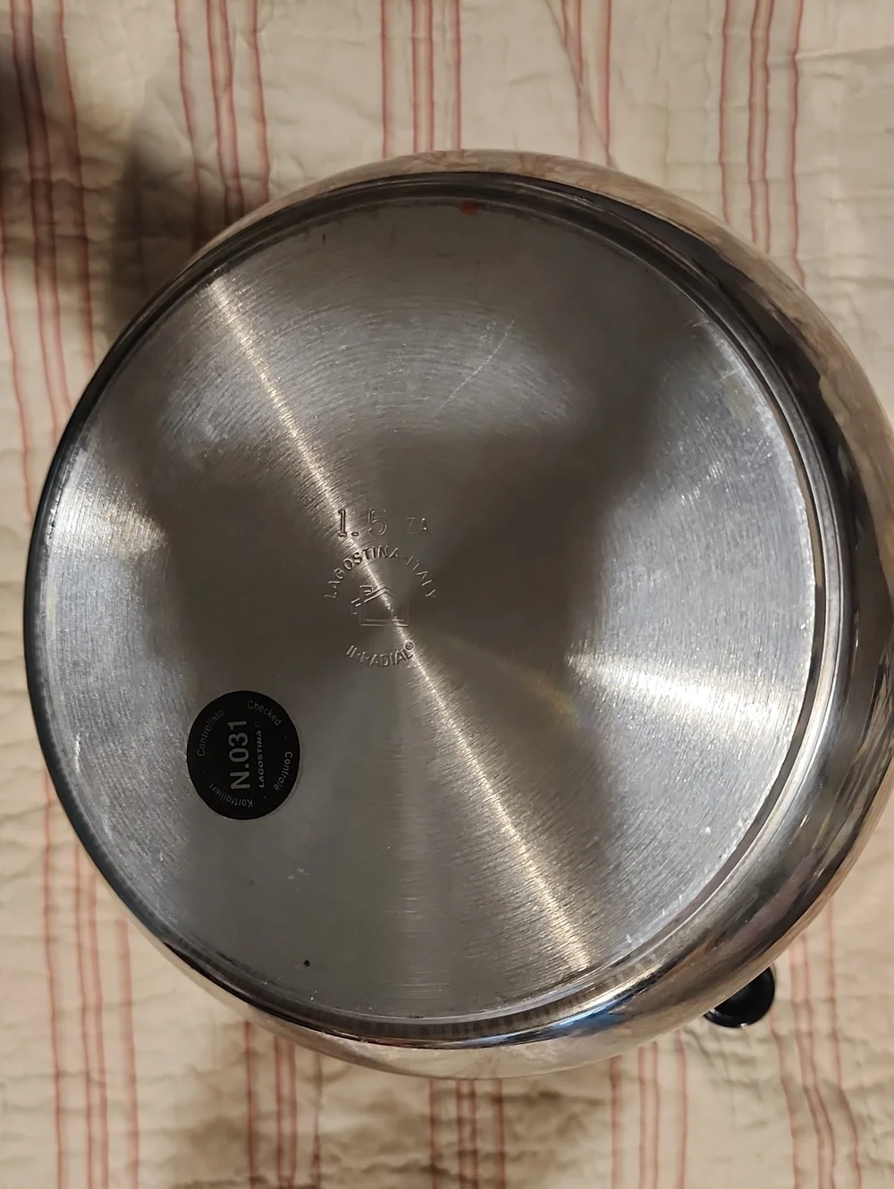 Stainless Steel Pressure Cooker - Polished Silver